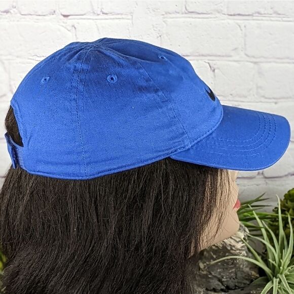 Nike Solid Swoosh Cotton Baseball Cap - Picture 5 of 8